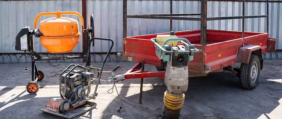 Munkagép és utánfutó bérlés Szolnok és környékén