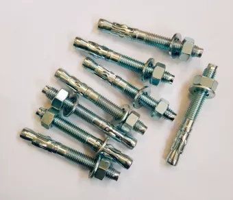 Alapcsavar gyűrűvel M12x220mm @