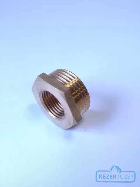 Sárgaréz Szűkítő KB 3/8" - 1/4"